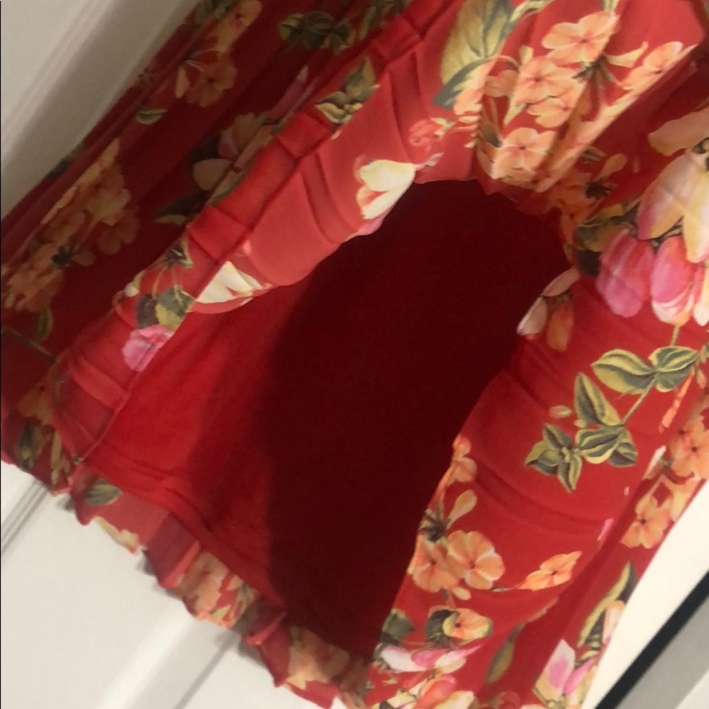 Fun Express Skirt - Picture 2 of 2